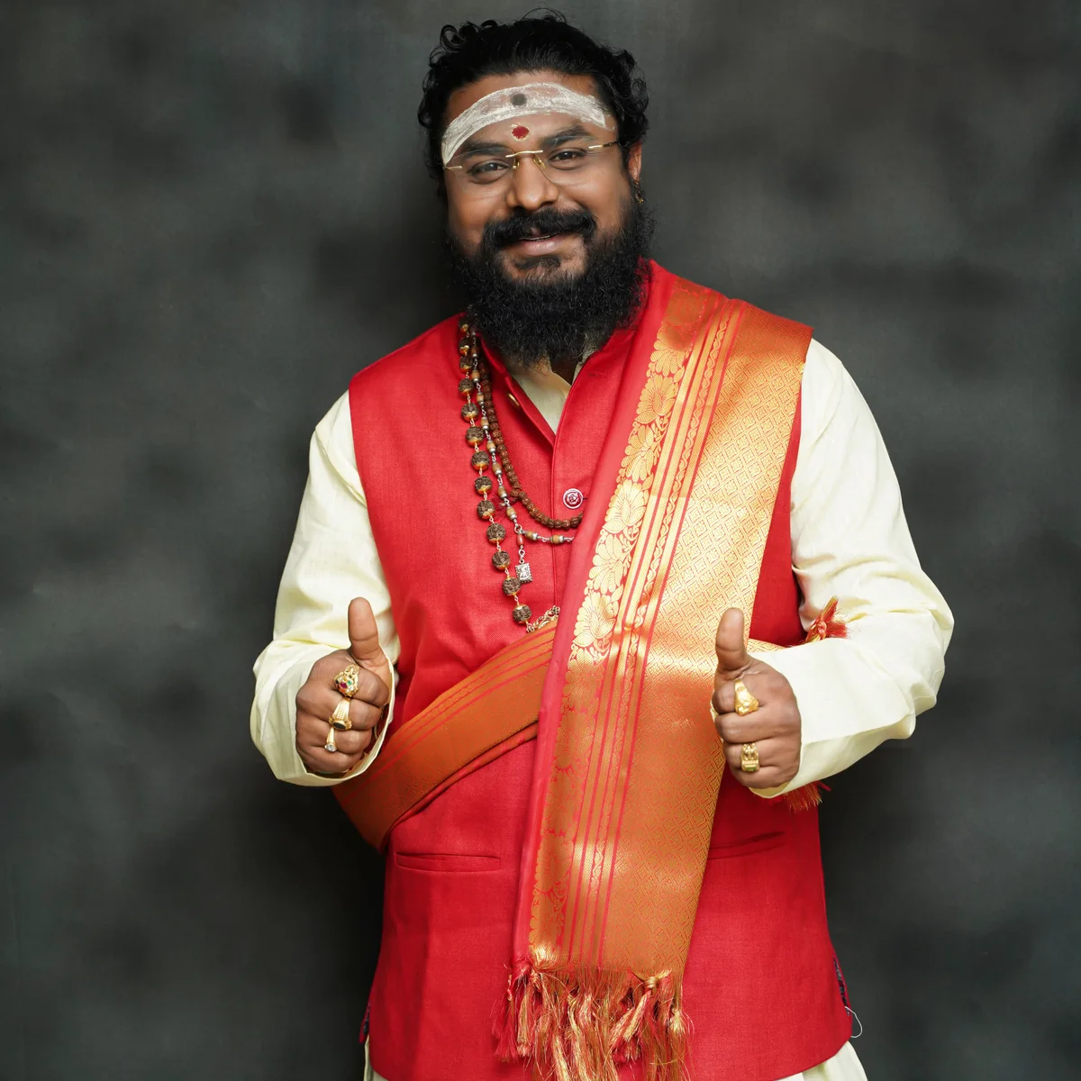 Dr. Pandit Sri Sidhant Arun Sharma Guruji, Vedic astrologer in Bangalore